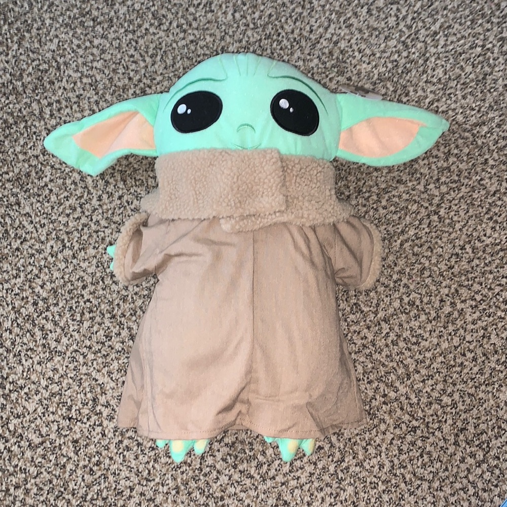 New Star Wars The Mandalorian The Child Pillow Buddy